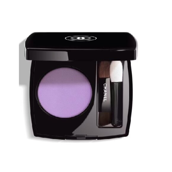 Chanel Ombre essentielle longwearing shadow - Picture 1 of 5